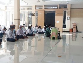 Kompol.M Akhyar. S,H M.Hum, Kapolsek Tambaksari Surabaya. Mengajak para kaum pemuda LDII untuk meningkatkan iman dan taqwa,