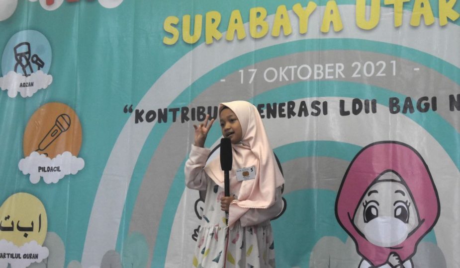 Festival Anak Sholeh (FAS) Minggu (1721) di Masjid Nashrullah, Tanah Merah, Surabaya Utara.