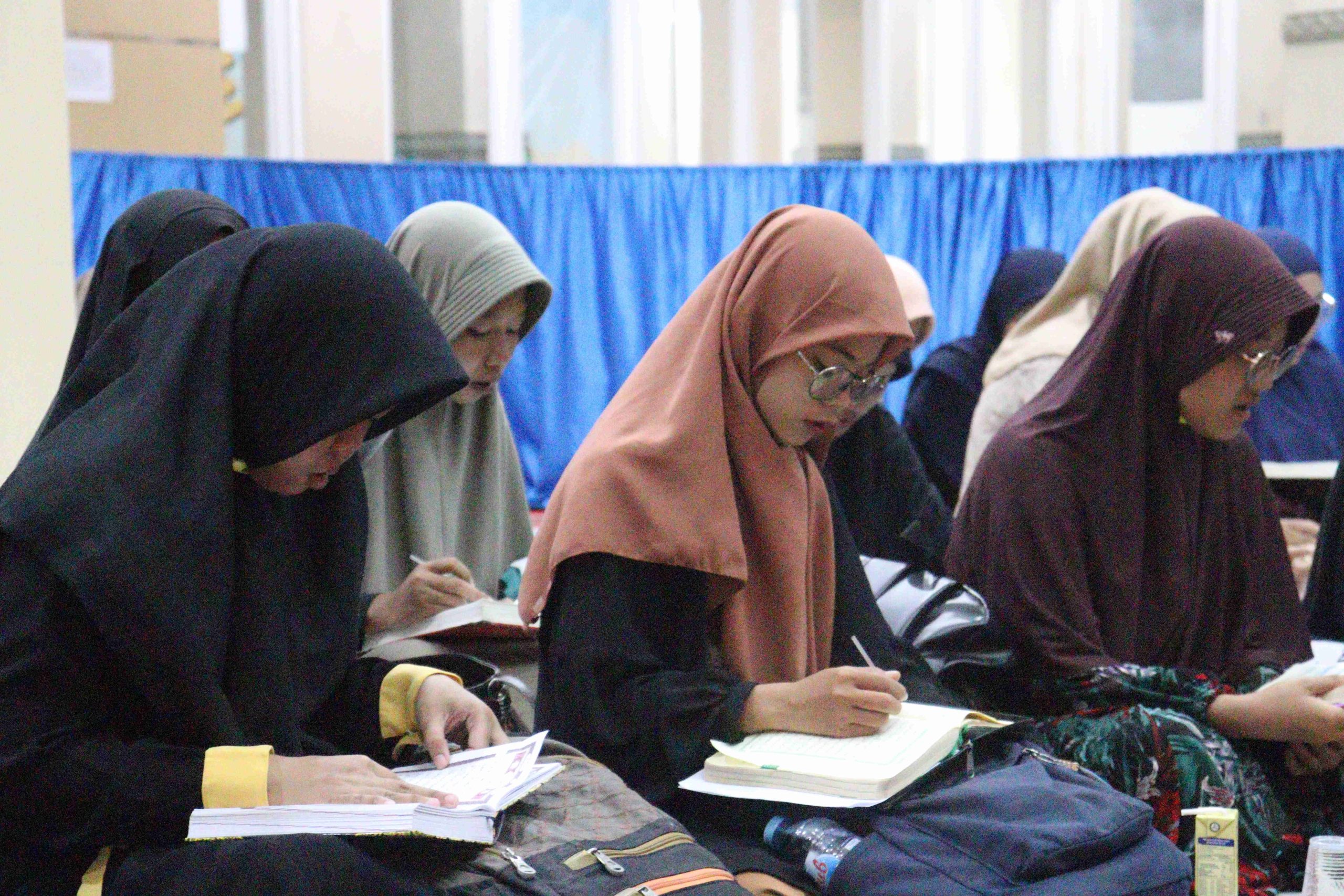 Penampilan ASAD pada Pengajian Akhir Tahun Remaja LDII Miftakhul Jannah, PC Tambaksari.