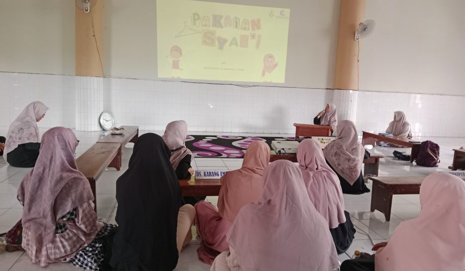Sarasehan Remaja Putri LDII pada Minggu (2/25) di masjid Sabilul Muttaqin