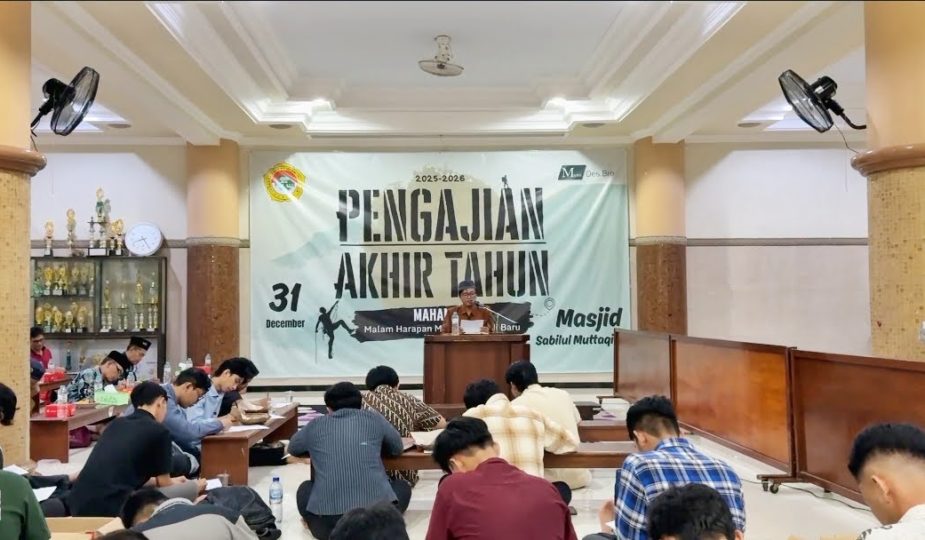 Pengajian Akhir Tahun Remaja PC LDII Tambaksari diselenggarakan di Masjid Sabilul Muttaqin, Bronggalan, pada 31 Desember 2025 - 1 Januari 2026.