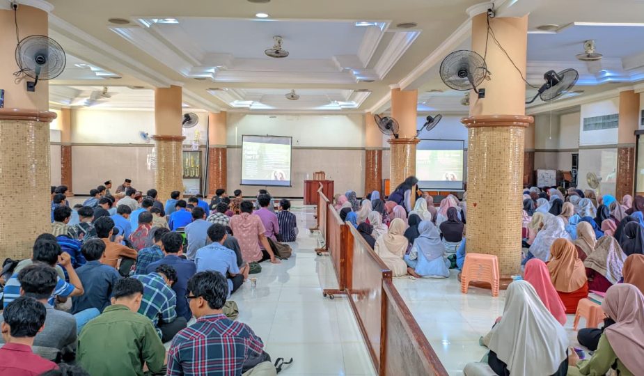 Pengajian Remaja LDII Surabaya Bekali Generasi Muda dengan Pemahaman Fashion Pakaian Syar’i