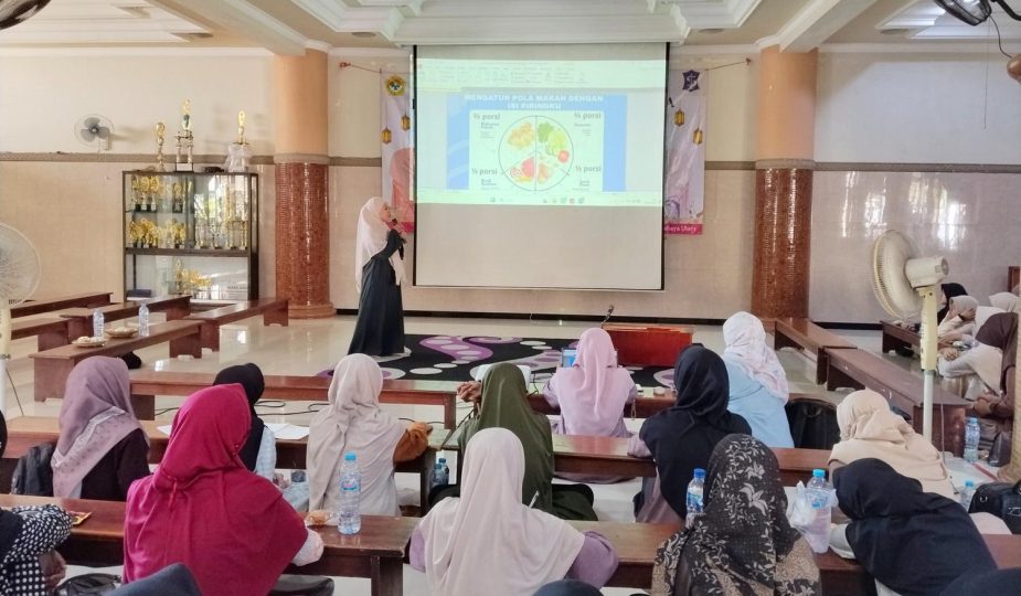 Remaja LDII Surabaya Generus Community Bekali Remaja Putri Pemahaman Gizi Seimbang